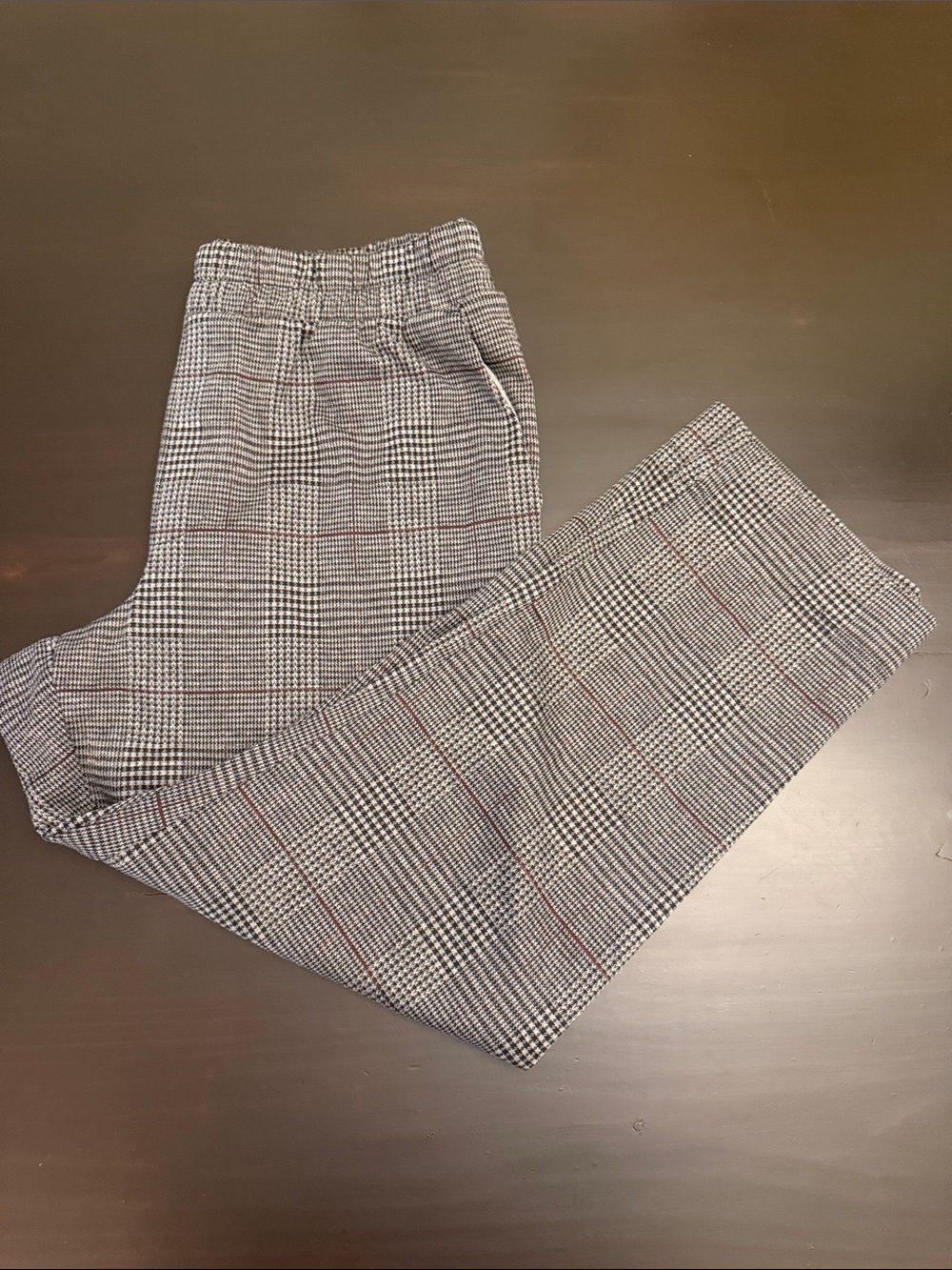 Women’s Grey Plaid Pull On Dress Pants